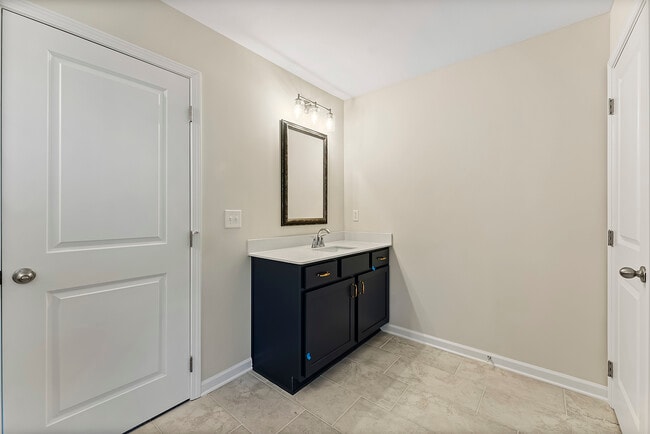 237 Meadows Ln, Bonaire, GA 31005 - photo 2