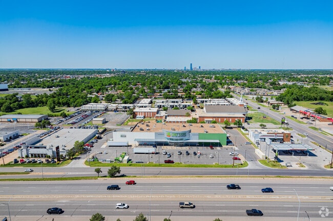 There are lots of store and restaurant options along I-240 near Springfield.