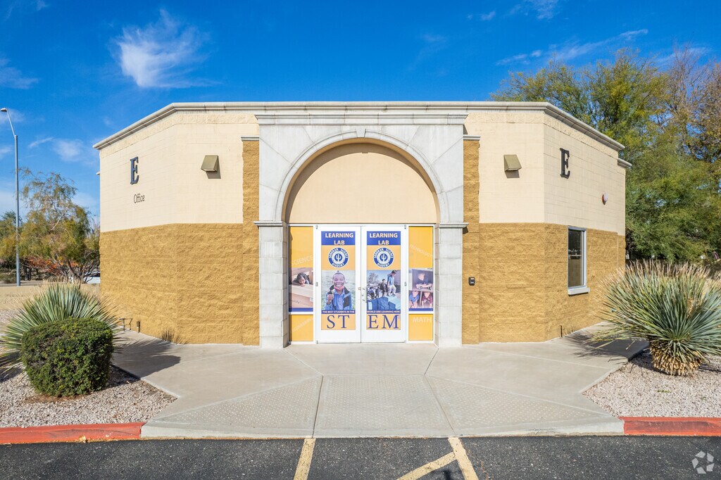 The main office at Sonoran Science Academy in Peoria.
