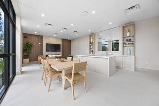 21580 Old Dixie Hwy, Miami, FL 33170