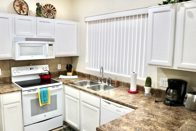 1001 N Pasadena, Mesa, AZ 85201 - photo 6