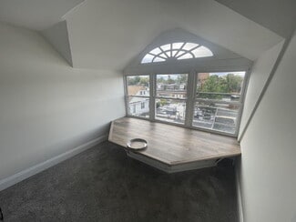 2350 Logan St, Harrisburg, PA 17110