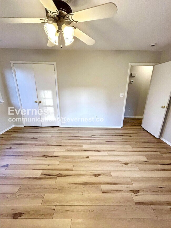 2884 Millwheel Rd, Pfafftown, NC 27040 - photo 7