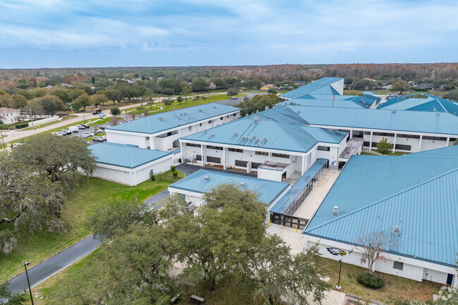 East Lake Middle School Academy of Engineering has 390 students in grades 6-8.