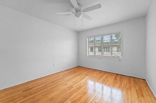 306 Lakeview St unit 104, Orlando, FL 32804 - photo 7