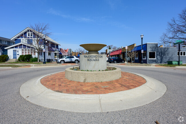 Washington Square is one of Holland's historic shopping district, with great food and retail options.