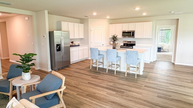 13124 Bending Creek Trail, Parrish, FL 34219 - photo 2