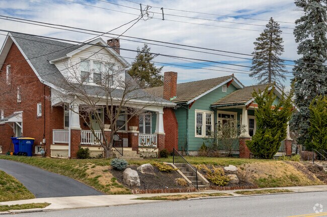 Grantley offers single-family homes, townhouses, and duplexes.