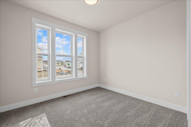 1836 St Peter Ln, Billings, MT 59101 - photo 7