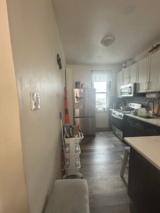 23 Nelson Ave Unit 2nd floor, Jersey City, NJ 07307