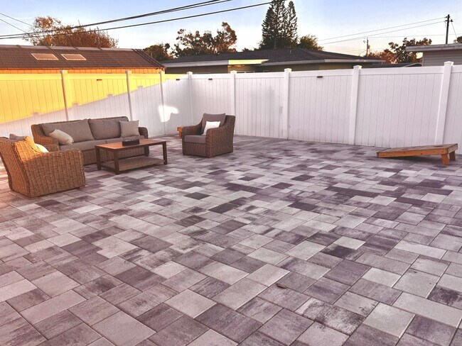 2109 Academy Dr, Clearwater, FL 33764 - photo 6