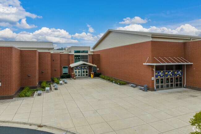 Older students of Highland Home are served by Stafford High School.