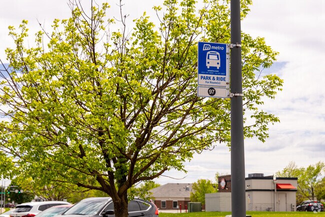 There are several bus stops close to Pheasant Run.