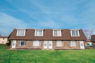 7654 Whitcomb St Unit D, Merrillville, IN 46410