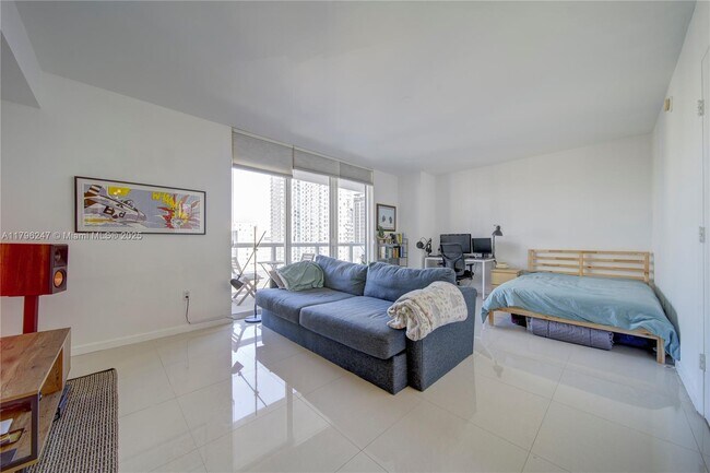 50 Biscayne Blvd unit 1903, Miami, FL 33132 - photo 3
