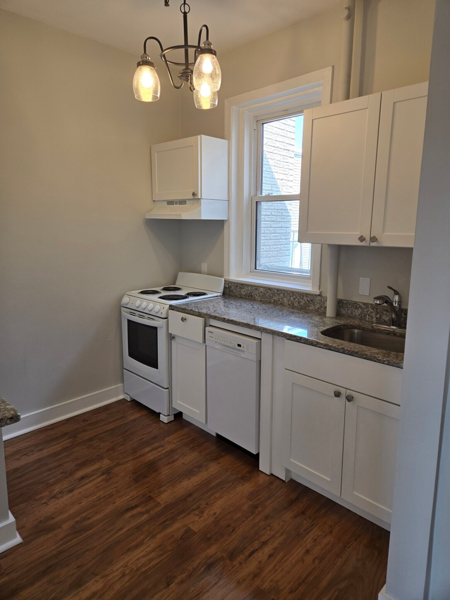 1189 Commonwealth Ave unit 24, Boston, MA 02134 - photo 1