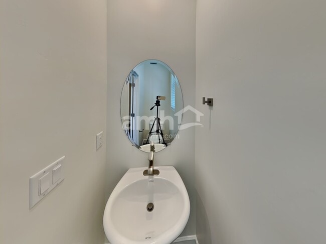 11047 S Blue Byu Dr, South Jordan, UT 84009 - photo 7