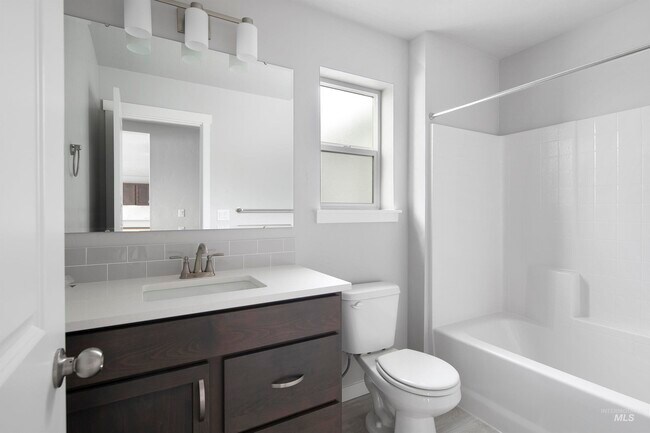 456 S Bobby Way, Kuna, ID 83634 - photo 2