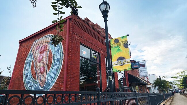 704 Curb Ct, Locust Grove, GA 30248 - photo 3