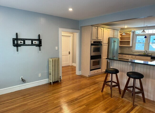 47 Alicia Rd unit 1, Dorchester Center, MA 02124 - photo 3