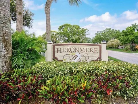 5058 Marsh Field Rd unit 8, Sarasota, FL 34235 - photo 2