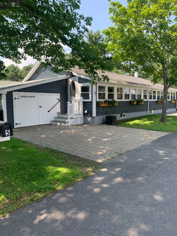 8 Pine Tree Ave Unit WINTER RENTAL Available 1/1-6/1/26, Saco, ME 04072