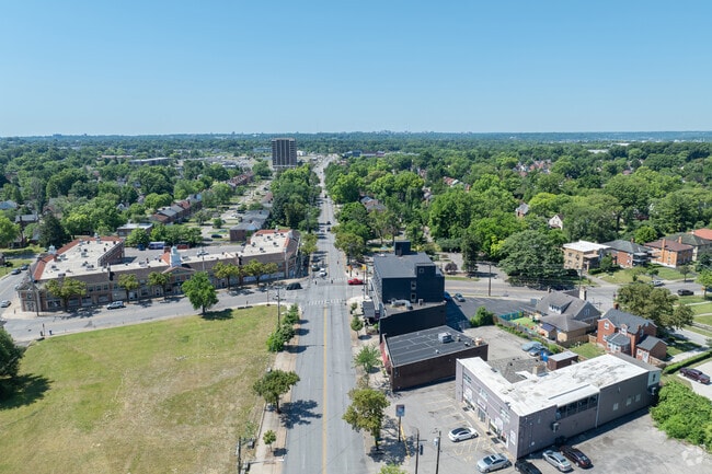 The population in the city of Roselawn was 7,039 at the 2020 census.
