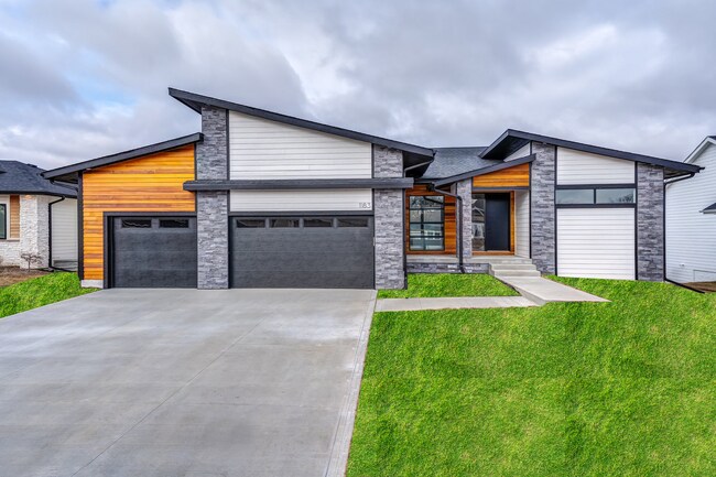 0 173rd St unit 36747890, Urbandale, IA 50263 - photo 3