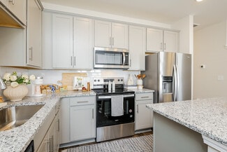 184 Eagles Cliff Dr, Surfside Beach, SC 29575