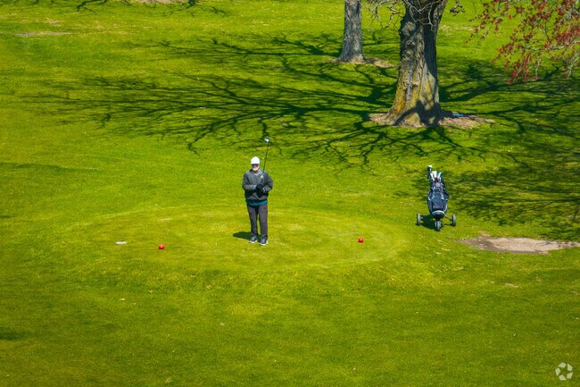 Newman Golf Course sits right along the border of Hamilton Park.