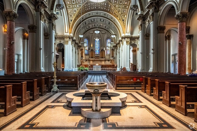 St. James Cathedral is Seattle's main Catholic church, located in First Hill on 9th Avenue.