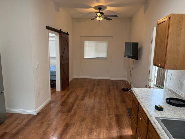 744 Hermosa Vista Way unit C, Arroyo Grande, CA 93420 - photo 3