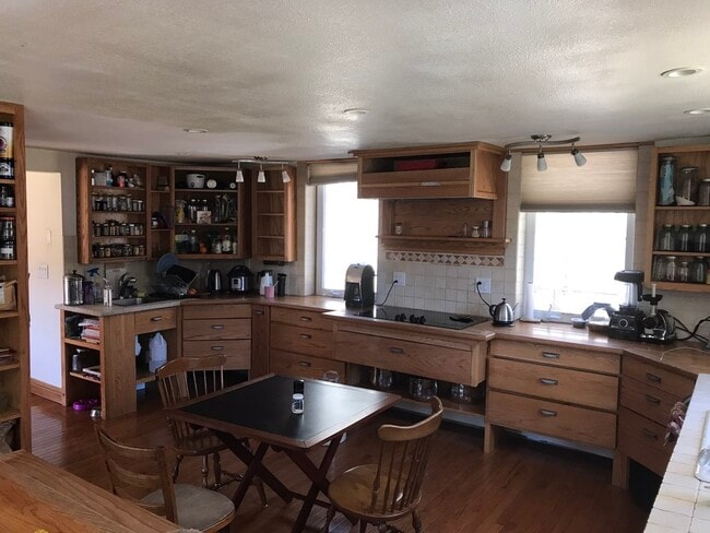 215 Amherst St, Granby, MA 01033 - photo 6