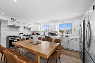 3430 Walton Ave, Los Angeles, CA 90007