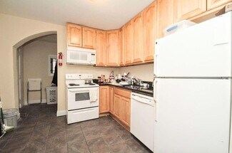2123 N 17th St, Philadelphia, PA 19121