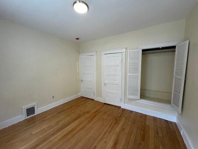 65 Wareham St unit 2, Medford, MA 02155 - photo 7