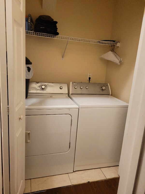 8573 Springtree Rd unit 1, Jacksonville, FL 32210 - photo 5