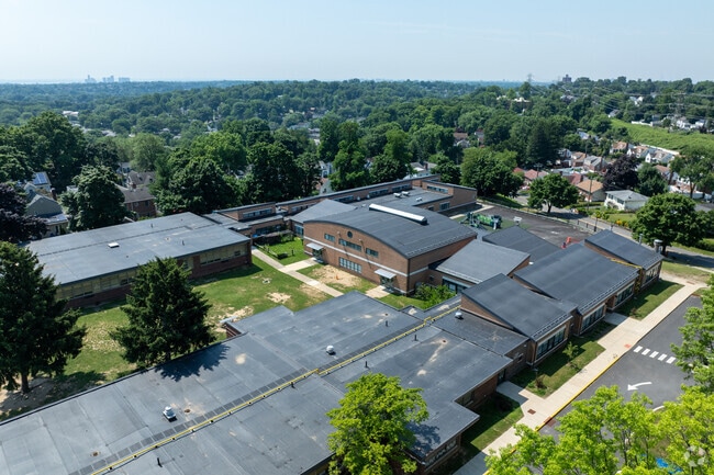 School 29 has a large courtyard for students.