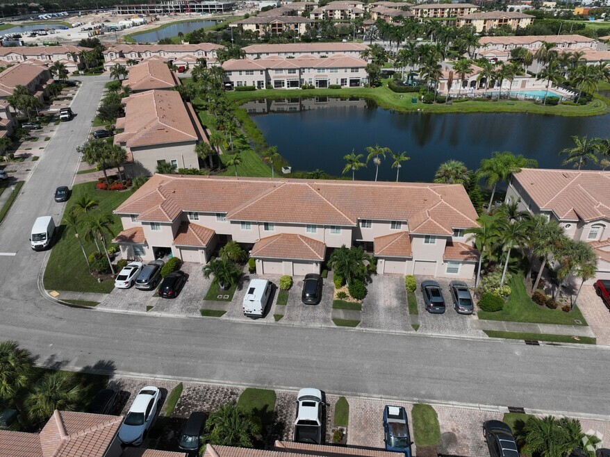 3935 Cherrybrook Loop, Fort Myers, FL 33966 - photo 2