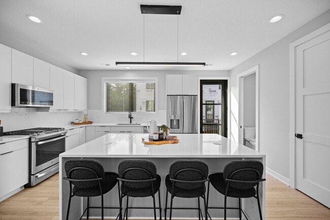 4844 Ingersoll Ave, Des Moines, IA 50312 - photo 6