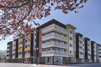 4916 S Center St, Murray, UT 84107
