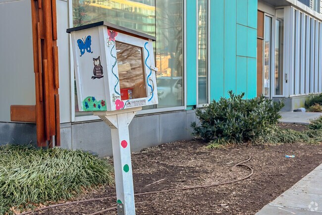 Free library in front of Waterfront Academy