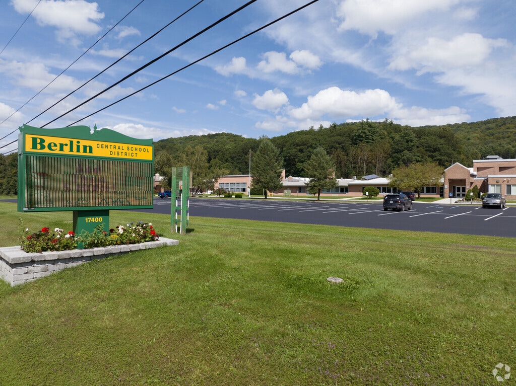 Berlin High School serving the grades of 9-12.