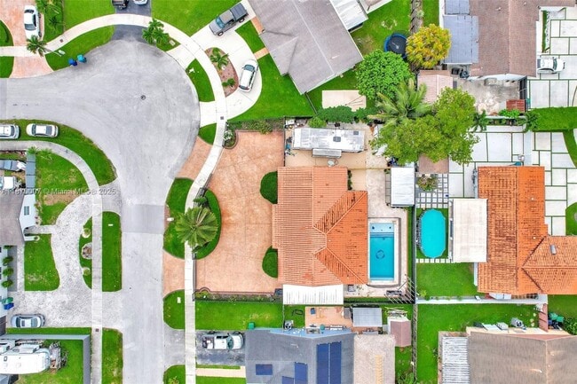 4225 SW 133rd Ct, Miami, FL 33175 - photo 2