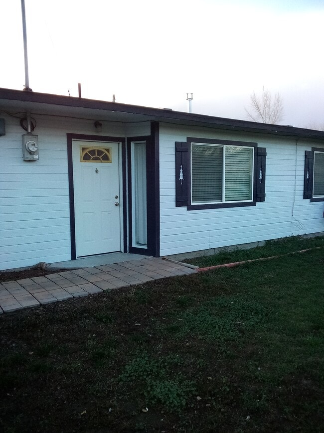 510 NW Bradford Ave Unit A, Mountain Home, ID 83647