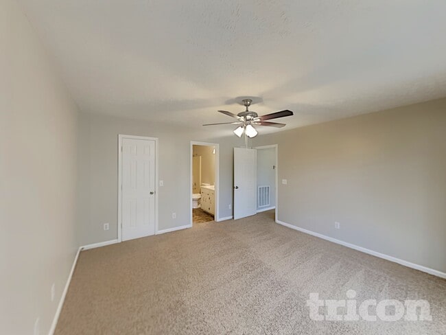 1013 Heather Dr, Goodlettsville, TN 37072 - photo 7