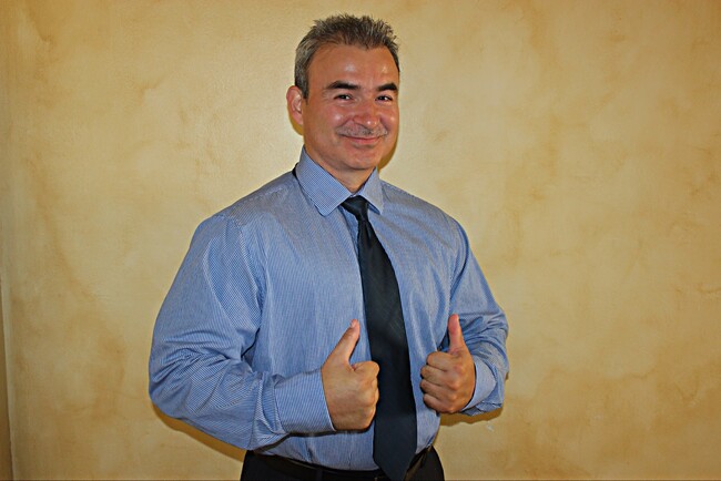 Agent Photo