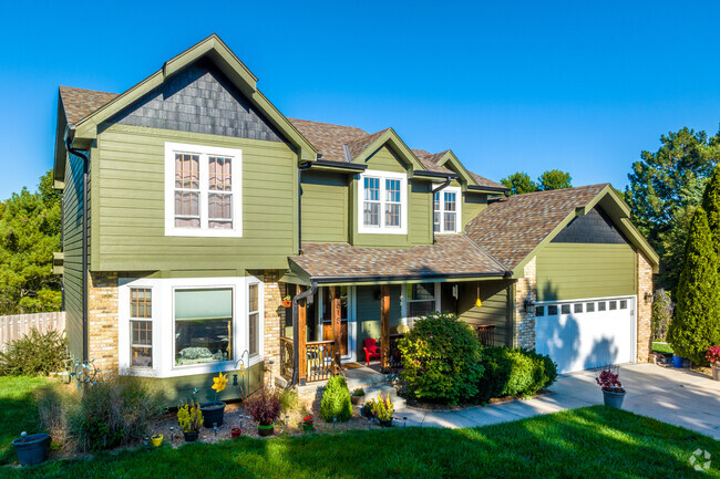 Differing colors and styles make Bent Creek homes unique on every street.