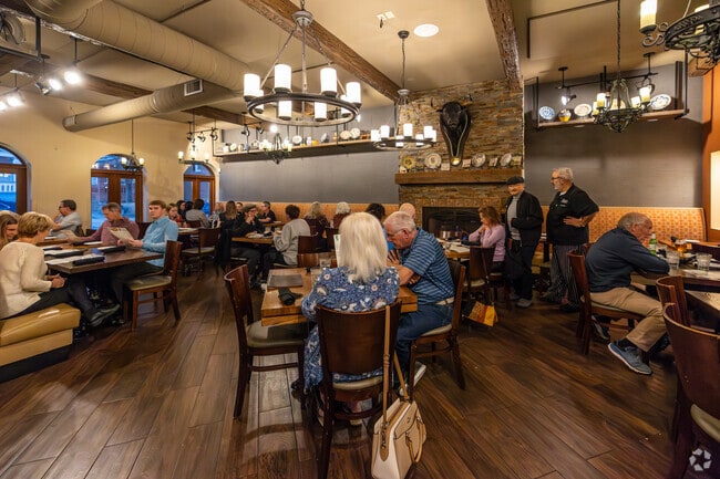 You'll more than likely need a reservation to eat at Rigazzi's on a packed Friday night.