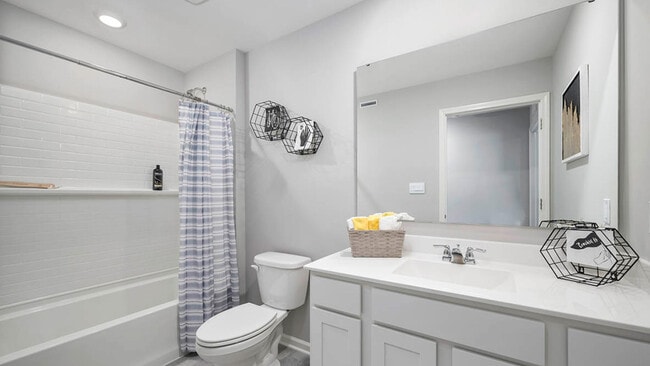 120 Cressmoor Blvd, Hobart, IN 46342 - photo 7